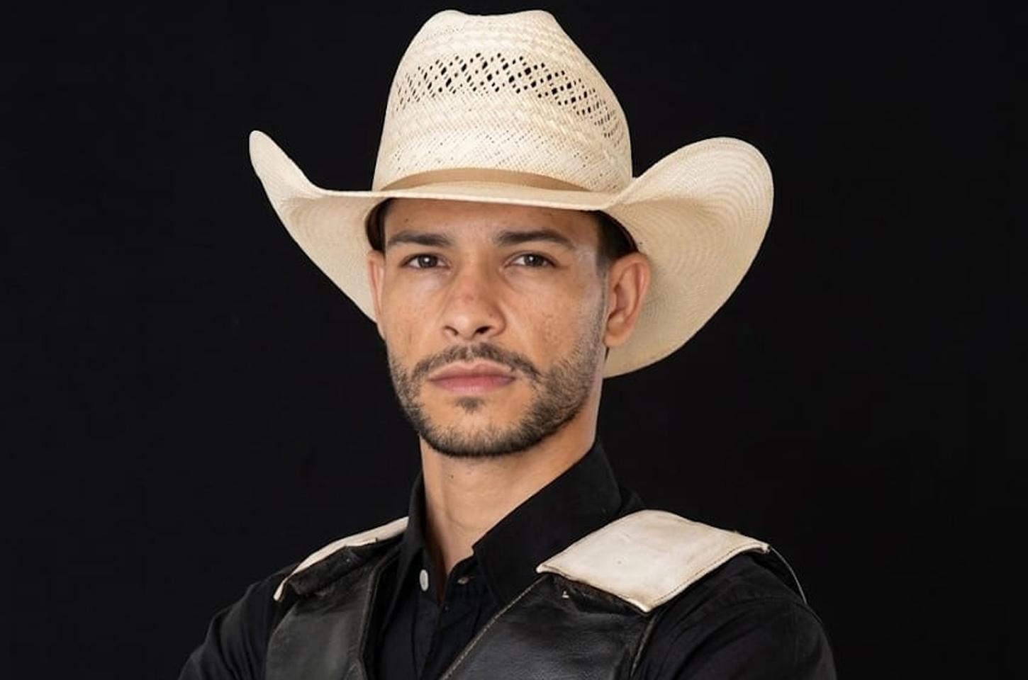 Dimas Carvalho Neto de 22 anos foi o grande campeão da 30ª Expovale em Juara. Veja ganhadores