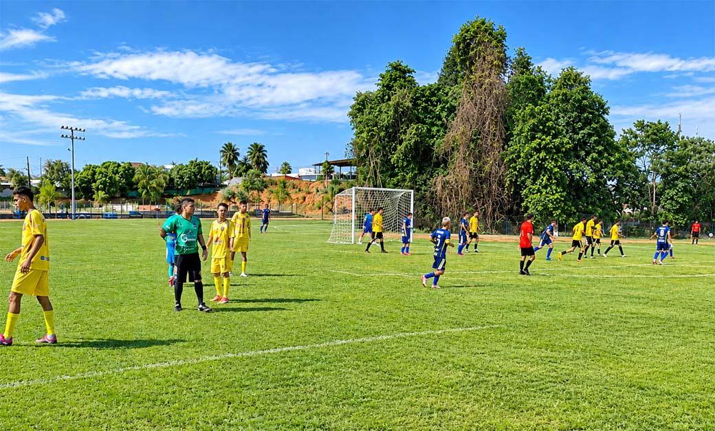 Clássico entre dois grandes times marcará a final da Copa Arinos de futebol 2026 neste domingo